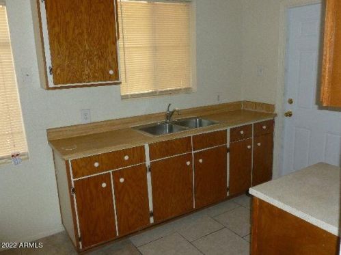 4528 19th St, Phoenix AZ  85040-2453 exterior