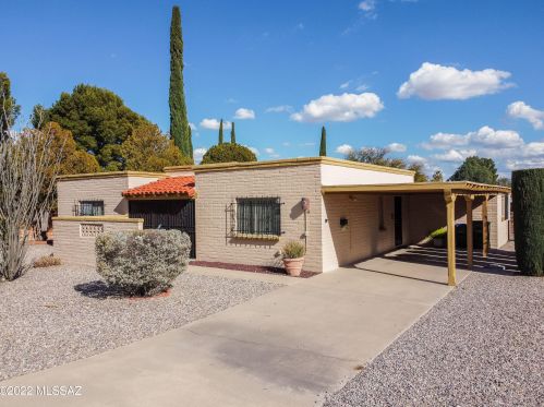 533 Abrego Dr, Green Valley AZ  85614-3323 exterior