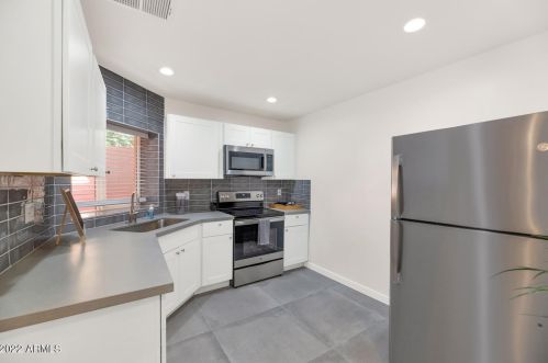 2610 24 St, Phoenix AZ 85008-1846 exterior