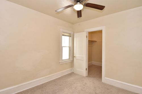 1734 65, Milwaukee WI 53213-4021 exterior