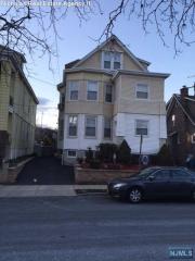 83 14th St, Paterson NJ  07506-3762 exterior