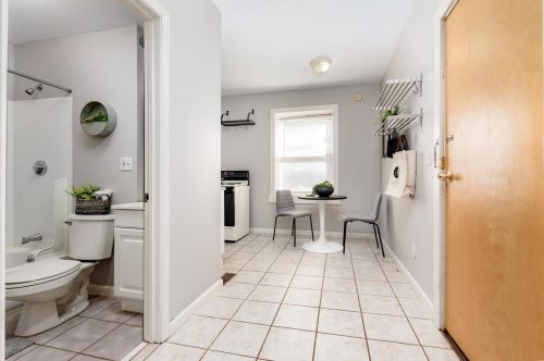 4984 Odell St, Saint Louis MO 63139-1415 exterior