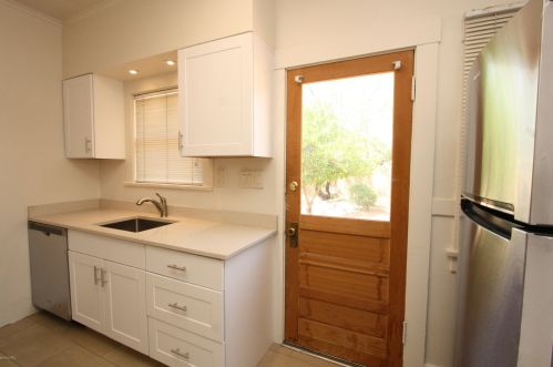 527 4th Ave, Tucson AZ  85705-8448 exterior