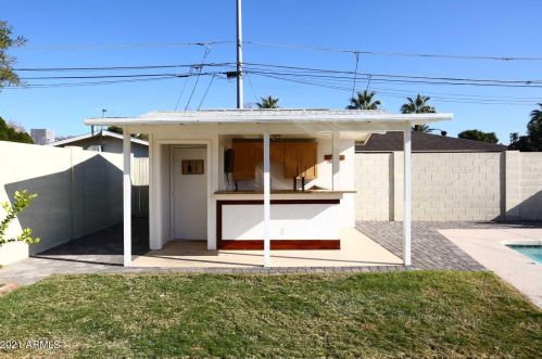 5711 12 Pl, Phoenix AZ 85014-5157 exterior