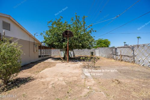 2233 47 Dr, Phoenix AZ 85031-1407 exterior