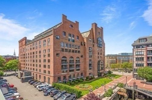 357 Commercial St, Boston MA exterior