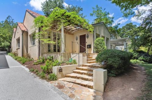 82 Inman Cir, Atlanta, GA 30309-3383