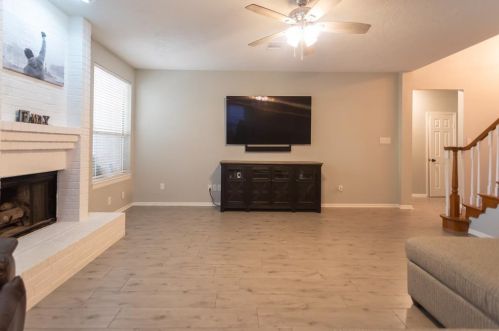 4911 Natural Brg Dr, Humble TX 77345-4923 exterior