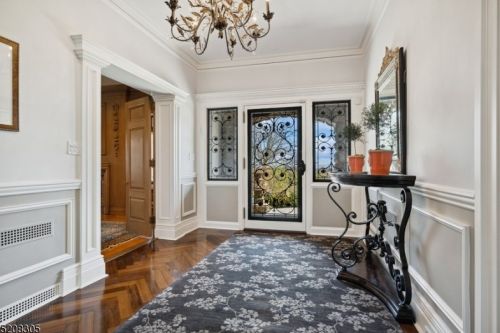 264 Upper Mtn Ave, Montclair NJ 07043-1417 exterior