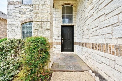 12509 Central Park Dr, Austin, TX 78732-2225