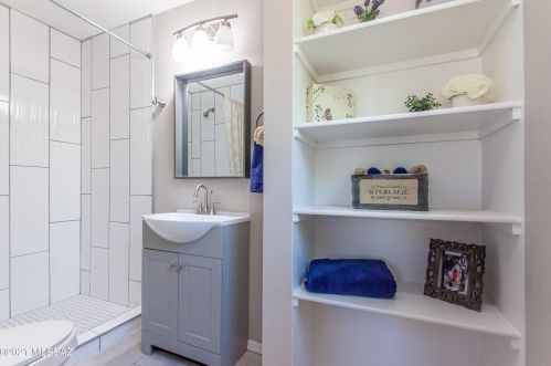 2202 Poquita Vis, Tucson AZ  85713-5128 exterior