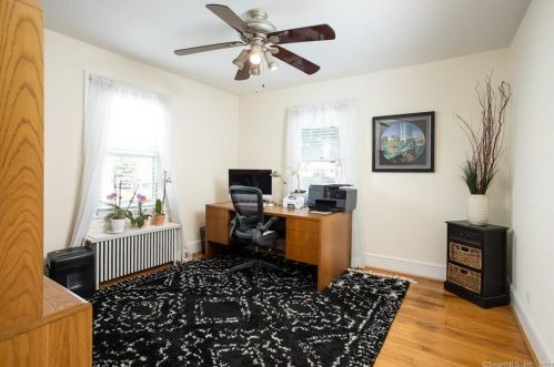 15 Prowitt St, Norwalk CT 06855-1220 exterior