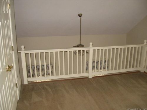 143 Hoffman St, Torrington CT 06790-6226 exterior