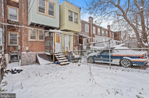 5825 Lawrence St, Philadelphia PA  19120-1859 exterior