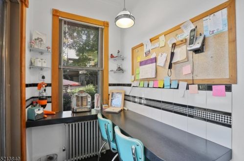 404 Moore St, Hackettstown NJ 07840-2142 exterior