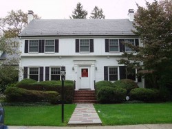 37 Ferncroft Rd, Newton, MA 02468-1213