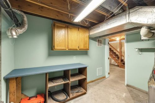 10 Pheasant Run, Windsor CT 06095-1549 exterior