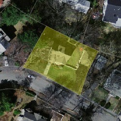 12 Rockledge Rd, Newton MA 02461-1800 aerial view