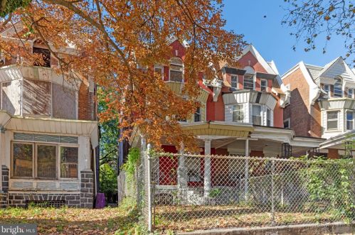 738 63rd St, Philadelphia, PA 19151-3803