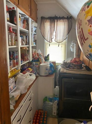 58 Newington Ave, New Britain CT 06051-2116 exterior