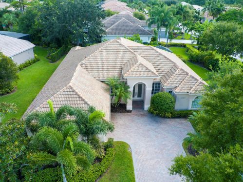 10317 Crosby Pl, Fort Pierce FL  34986-3055 exterior