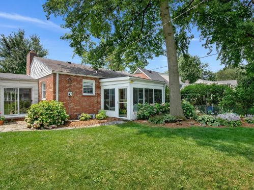 625 Essex Ave, Saint Louis MO 63122-4707 exterior