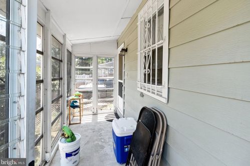 208 Newkirk Ave, Trenton NJ  08610-4825 exterior