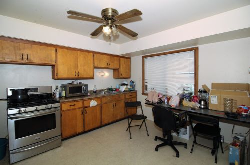 5754 99th St, Milwaukee, WI 53225-2512