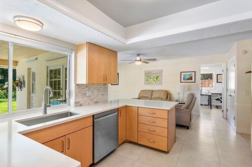 960 20 St, Boca Raton FL 33486-6832 exterior