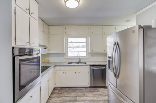 4066 Spg Mdw Rd, Tucker GA 30084-2165 exterior