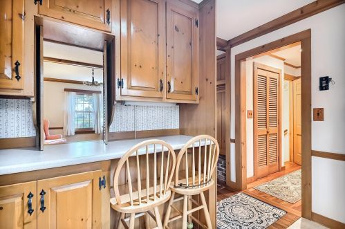 346 Mtn Rd, Concord NH 03301-5482 exterior