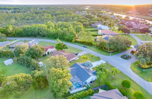 2761 Eagle Dr, Fort Pierce FL 34984-8919 exterior