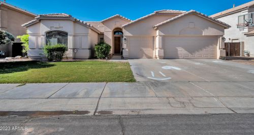 4421 Dublin St, Chandler AZ 85226-2070 exterior