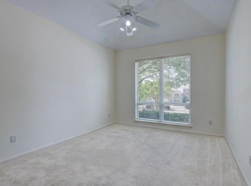 141 April Waters Dr, Montgomery TX 77356-8831 exterior