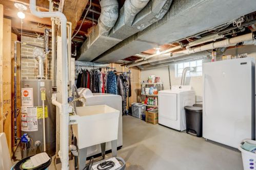 3144 76, Milwaukee WI 53222-3948 exterior