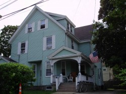 35 Jewett St, Newton, MA 02458-1501