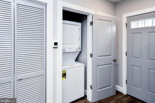 4227 Edson Pl, Washington DC  20019-8023 exterior