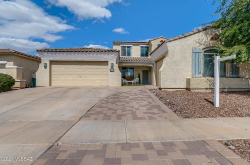 7496 Cosmic Sky Dr, Tucson, AZ 85743-5519