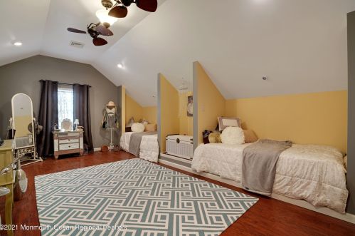 4 Cardinal Ct, Old Bridge NJ 08857-2793 exterior