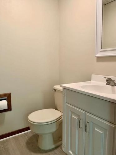 134 Crestwood Dr, Pittsburgh PA  15209-1008 exterior