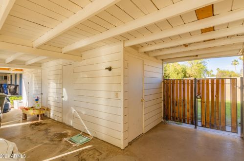 6107 12 Pl, Phoenix AZ 85014-6707 exterior