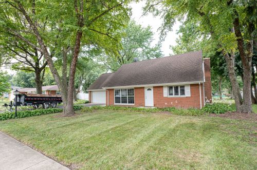 307 Raven Rd, Joliet, IL 60404-9639