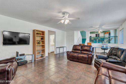 4402 Linda Ln, Chandler AZ 85226-5852 exterior