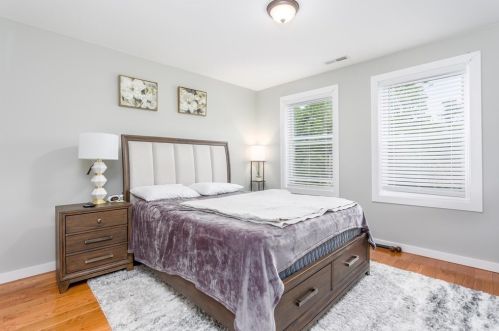 15 Warner Ave, Worcester MA  01604-3129 exterior