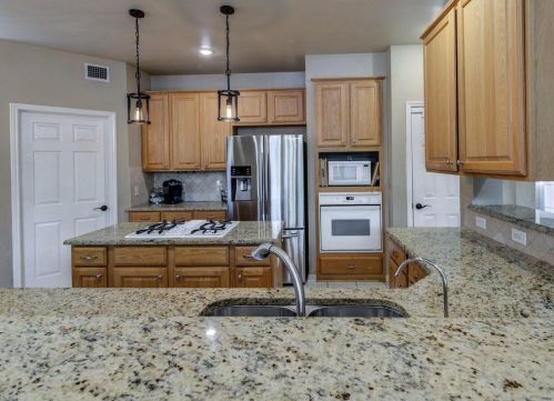 4933 China Gdn Dr, Austin TX 78730-3577 exterior