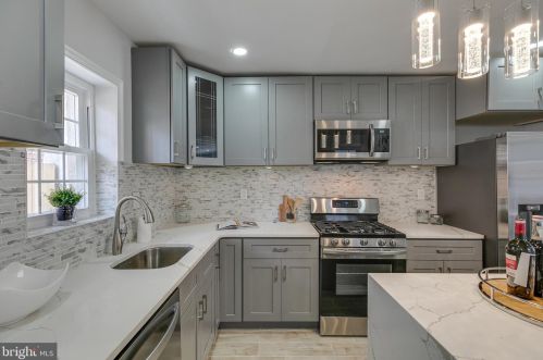 1628 23 St, Philadelphia PA 19145-2700 exterior