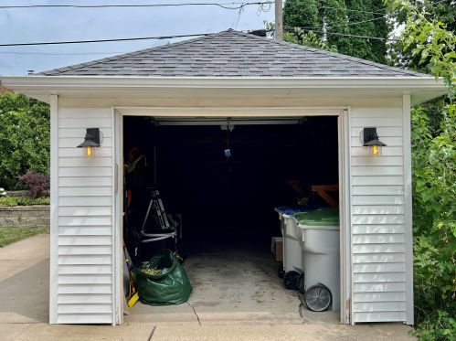 2992 70, Milwaukee WI 53210-1228 exterior