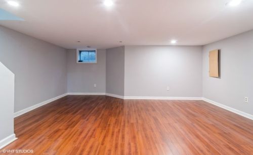 837 Racine Ave, Chicago IL  60642-4110 exterior