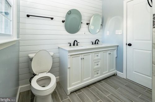 1200 Morningside Dr, Silver Spring MD 20904-1530 exterior