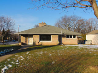 9700 Burleigh St, Milwaukee WI  53222-3432 exterior